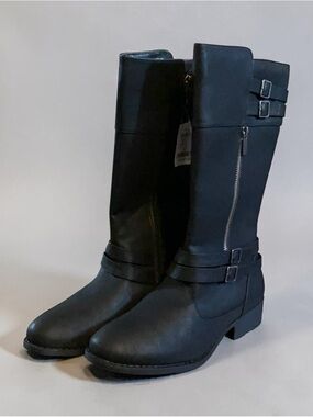 BRAND NEW IN BOX Unlisted Black Faux Leather Zip Up Calf Boots Size 6